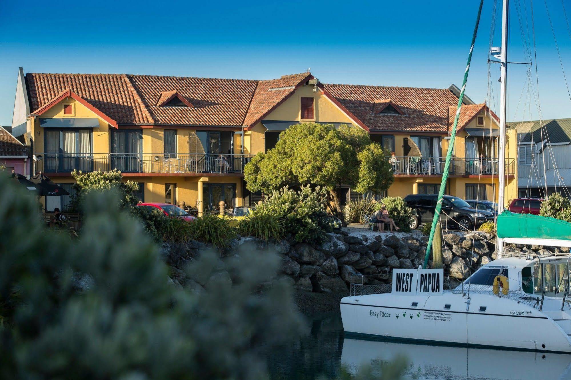 Harbourside Lodge Nelson Eksteriør billede
